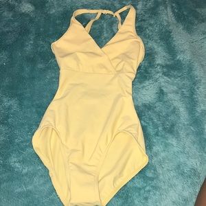 ⭐️Yellow Capezio Leotard⭐️